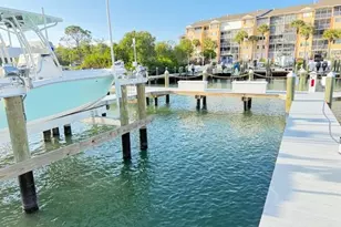 255B Wiggins Bay Dr, Naples, FL 34110 - Photo 7