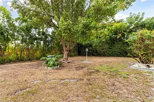 1312 SE 19th St, Cape Coral, FL 33990 - Photo 35