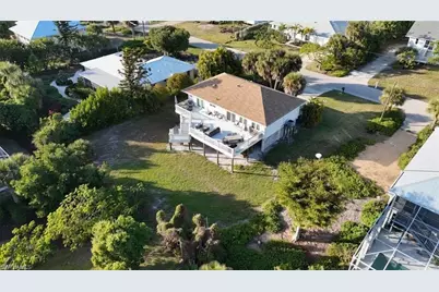 474 Lake Murex Cir, Sanibel, FL 33957 - Photo 3