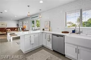 474 Lake Murex Cir, Sanibel, FL 33957 - Photo 13