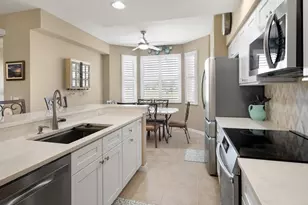 2700 Cypress Trace Cir, Naples, FL 34119 - Photo 7