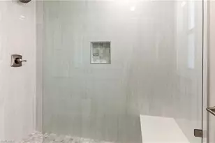 54 Liberty Ln, Naples, FL 34112 - Photo 17