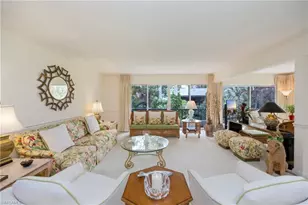 103 Clubhouse Dr, Naples, FL 34105 - Photo 9