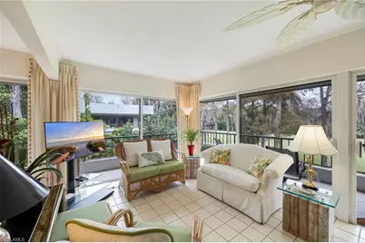 103 Clubhouse Dr #350, Naples, FL 34105 - Photo 7