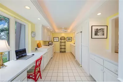 103 Clubhouse Dr #350, Naples, FL 34105 - Photo 3