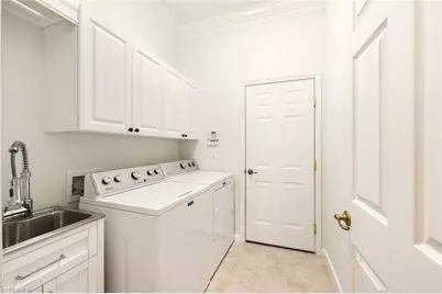 7838 Founders Cir, Naples, FL 34104 - Photo 27