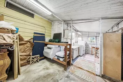 26257 Queen Mary Ln, Bonita Springs, FL 34135 - Photo 11