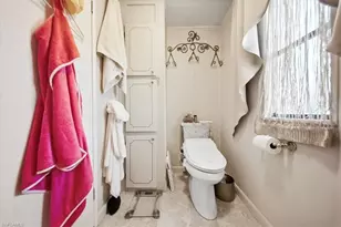 26257 Queen Mary Ln, Bonita Springs, FL 34135 - Photo 13