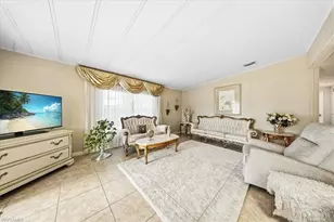 26257 Queen Mary Ln, Bonita Springs, FL 34135 - Photo 33