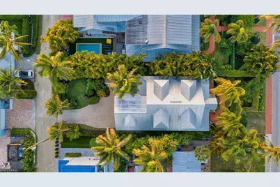 756 8th Ave S, Naples, FL 34102 - Photo 3