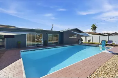 4044 Country Club Blvd, Cape Coral, FL 33904 - Photo 19