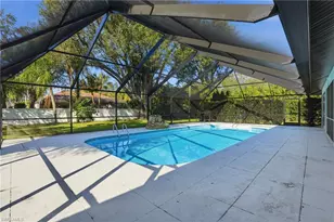 7395 Stonegate Dr, Naples, FL 34109 - Photo 15