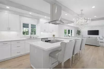 7395 Stonegate Dr, Naples, FL 34109 - Photo 7