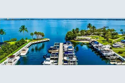 14610 Laguna Dr, Fort Myers, FL 33908 - Photo 47