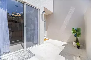 3735 Fieldstone Blvd, Naples, FL 34109 - Photo 11