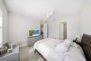 1074 Enbrook Loop, Naples, FL 34114 - Photo 19