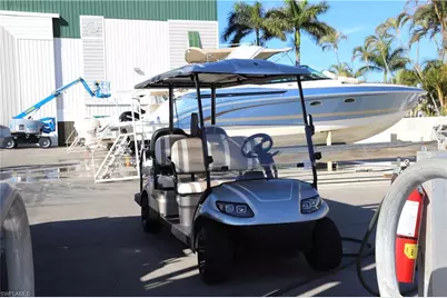 891 10th St S, Naples, FL 34102 - Photo 7