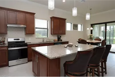 9842 Everglades Dr, Naples, FL 34120 - Photo 3