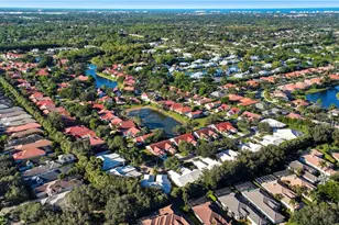 3605 Corinthian Way, Naples, FL 34105 - Photo 33