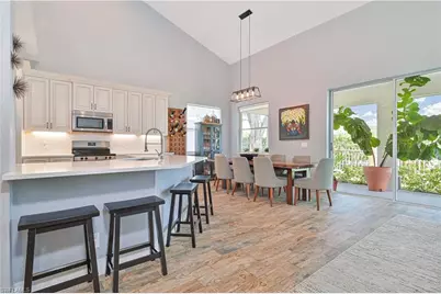 69 Burnt Pine Dr, Naples, FL 34119 - Photo 15