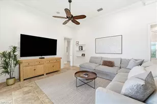 4785 Kittiwake Ct, Naples, FL 34119 - Photo 17