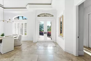 4785 Kittiwake Ct, Naples, FL 34119 - Photo 7