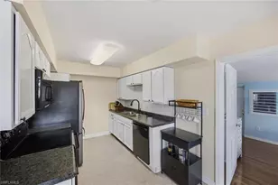 10690 Crockett St, Bonita Springs, FL 34135 - Photo 7