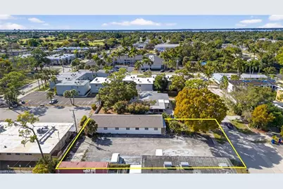 1940 Ricardo Ave, Fort Myers, FL 33901 - Photo 15