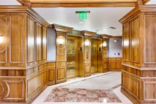 4021 Gulf Shore Blvd N, Naples, FL 34103 - Photo 23