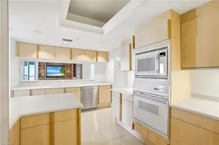 4021 Gulf Shore Blvd N, Naples, FL 34103 - Photo 5