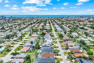 746 101st Ave N, Naples, FL 34108 - Photo 29