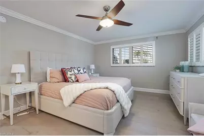 222 Harbour Dr #103, Naples, FL 34103 - Photo 9