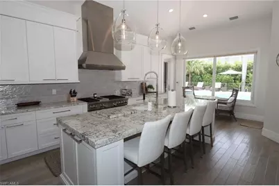 875 Gulf Shore Blvd S, Naples, FL 34102 - Photo 11