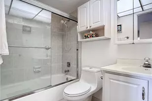 170 Turtle Lake Ct, Naples, FL 34105 - Photo 17