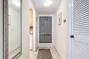 170 Turtle Lake Ct, Naples, FL 34105 - Photo 7