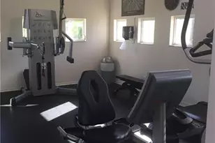 7800 Emerald Cir, Naples, FL 34109 - Photo 19