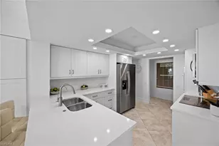 4401 Gulf Shore Blvd N, Naples, FL 34103 - Photo 9