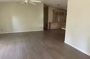 104 Belle Isle Cir, Naples, FL 34112 - Photo 9