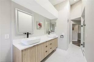 27106 Oakwood Lake Dr, Bonita Springs, FL 34134 - Photo 15