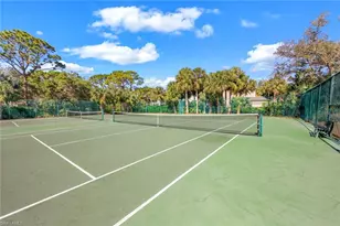 27106 Oakwood Lake Dr, Bonita Springs, FL 34134 - Photo 29