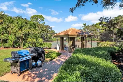 27106 Oakwood Lake Dr, Bonita Springs, FL 34134 - Photo 31