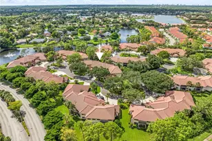 47 Bennington Dr, Naples, FL 34104 - Photo 13