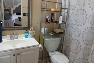 2105 Cypress Ct, Naples, FL 34110 - Photo 15