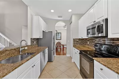 1592 Serenity Cir, Naples, FL 34110 - Photo 11