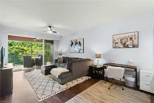 10021 Heather Ln, Naples, FL 34119 - Photo 9