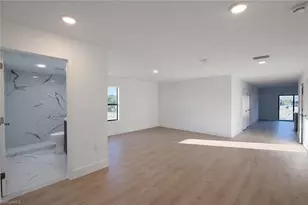 2812 23rd St SW, Lehigh Acres, FL 33976 - Photo 11