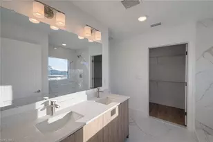 2812 23rd St SW, Lehigh Acres, FL 33976 - Photo 9