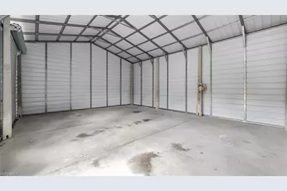 250 17th St NW, Naples, FL 34120 - Photo 37