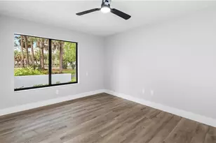 250 17th St NW, Naples, FL 34120 - Photo 21