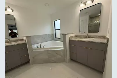 5018 Lee St, Lehigh Acres, FL 33971 - Photo 15